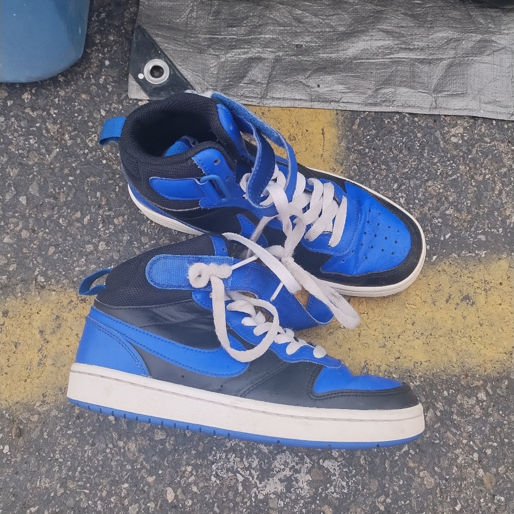 Nike Court Borough